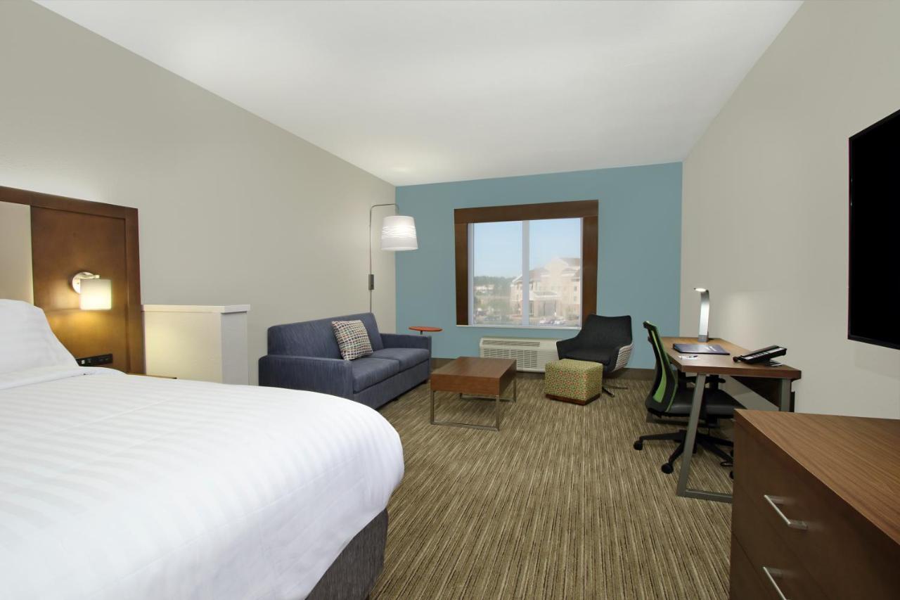 Holiday Inn Express & Suites Columbus North By Ihg Bagian luar foto